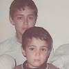 عکسی از کودکی ناصر زینعلی و برادرش